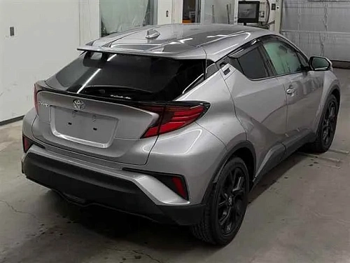 TOYOTA C-HR 2023