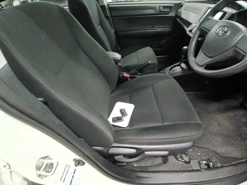 TOYOTA COROLLA AXIO 2021
